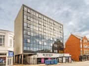 1 bedroom apartment for rent in Prince Of Wales Road,...