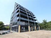 1 bedroom apartment for rent in Salts Mill Road,...