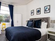 1 Bedroom Apartment For Rent In Torquay