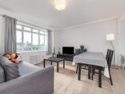 1 bedroom apartment for rent in University Street,...