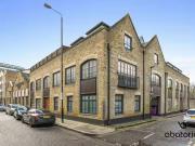 1 bedroom apartment for rent in Wapping High Street,...