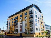 1 Bedroom Apartment For Rent In Watford, Herts