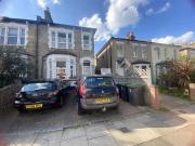 1 bedroom apartment for rent in Whittington Road,...