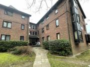 1 Bedroom Apartment For Rent In Woking, Surrey