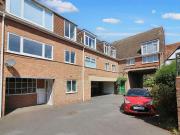 1 bedroom maisonette for sale