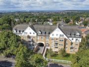 1 Bedroom Apartment For Sale In Buckhurst Hill