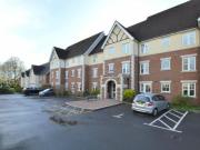 1 Bedroom Apartment For Sale In Horley, Surrey