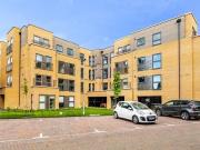 1 Bedroom Apartment For Sale In Huntercombe Lane South,...