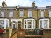 1 Bedroom Apartment For Sale In London