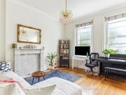 1 Bedroom Apartment For Sale In London