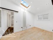 1 bedroom apartment for sale in Parchmore Road, Thornton...