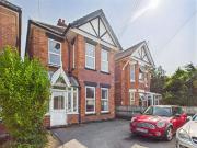 1 bedroom apartment for sale in Queensland Road,...