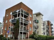 1 Bedroom Apartment For Sale In Redhill, Surrey
