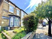 1 Bedroom Apartment For Sale In South Croydon
