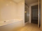 1 Bedroom Apartment House to Rent