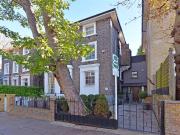 1 Bedroom Apartment House to Rent