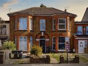 1 Bedroom Apartment Ilford Greater London 94643062