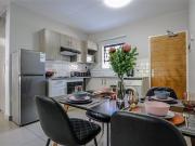 1 Bedroom Apartment in Bramley