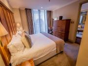1 Bedroom Apartment in Bryanston