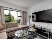 1 Bedroom Apartment in Bryanston