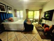 1 Bedroom Apartment in Douglasdale