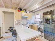 1 Bedroom Apartment in Douglasdale