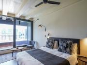 1 Bedroom Apartment in Foreshore