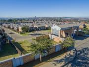 1 Bedroom Apartment in Grobler Park