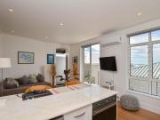 1 Bedroom Apartment in Kalk Bay