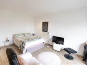 1 Bedroom Apartment in New Town Centre Gateway