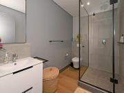 1 Bedroom Apartment in Observatory