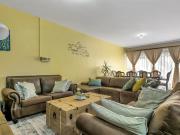 1 Bedroom Apartment in Parktown