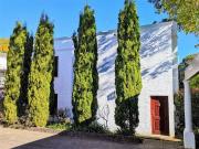 1 Bedroom Apartment in Saxonwold