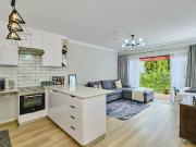 1 Bedroom Apartment in Saxonwold