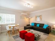 1 Bedroom Apartment in Sea Point