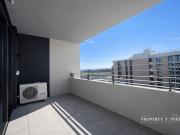 1 Bedroom Apartment in the Heart of Tallawong Village –...