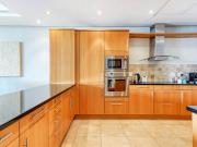 1 Bedroom Apartment in Waterfront