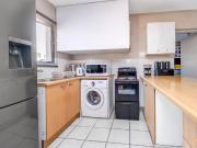 1 Bedroom Apartment in Weltevreden Park