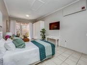 1 Bedroom Apartment in Weltevreden Park