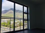 1 Bedroom Apartment in Zonnebloem
