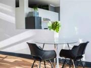 1 Bedroom Apartment in Zonnebloem