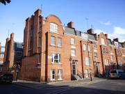 1 Bedroom Apartment London Greater London 90247136