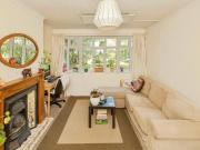 1 Bedroom Apartment London Greater London 94642853