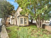 1 Bedroom Apartment London Greater London 97101350