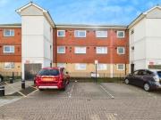 1 Bedroom Apartment London Greater London 97443069