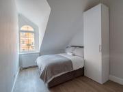 1 Bedroom Apartment London London 77952272
