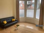 1 Bedroom Apartment London London 92990489