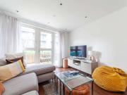 1 Bedroom Apartment London London 93317324