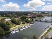 1 Bedroom Apartment Londres Great London 93717081