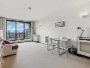 1 Bedroom Apartment Londres Greater London 92307684